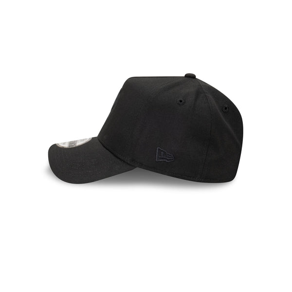 Richmond Tigers Black on Black 9FORTY A-Frame Snapback