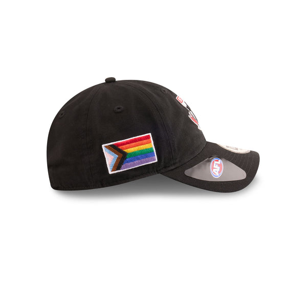 St. Kilda Saints Pride Flag Casual Classic