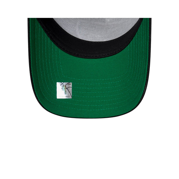 Vancouver Grizzlies Hardwood Classics Black OTC 9FORTY A-Frame Snapback - UV