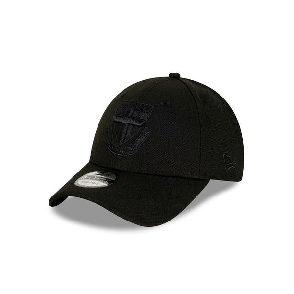 St. Kilda Saints Black on Black 9FORTY Snapback New Era