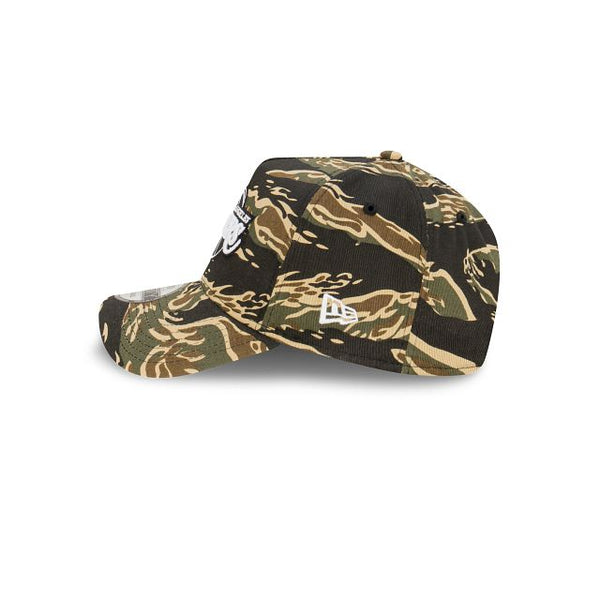 Los Angeles Lakers Tiger Camo 9FORTY A-Frame Cloth Strap
