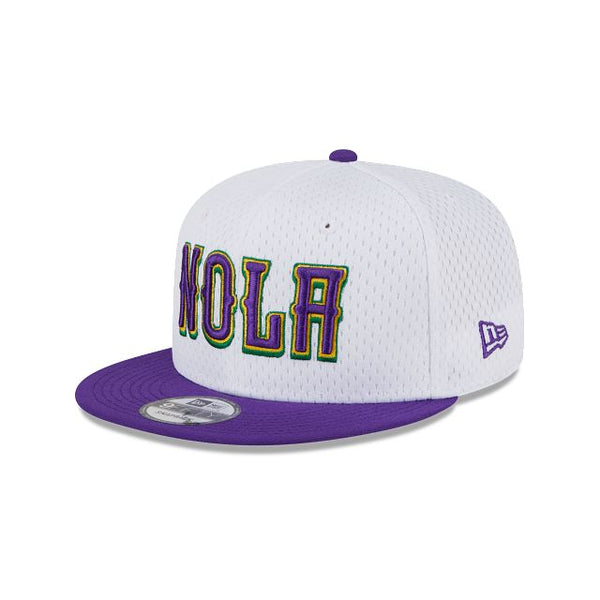 new orleans pelicans mascot hat