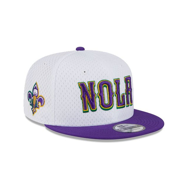 new orleans pelicans mascot hat