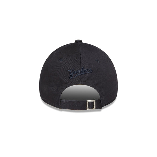 New York Yankees MLB Essentials Navy 9FORTY Cloth Strap