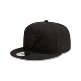 Chicago Bulls Black on Black 9FIFTY Snapback New Era