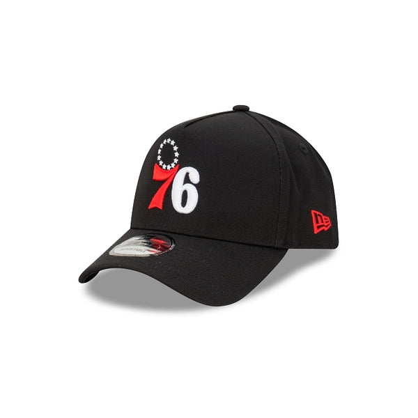 Philadelphia 76Ers Black with Official Team Colours Logo 9FORTY A-Frame Snapback New Era
