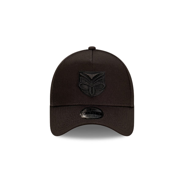 One New Zealand Warriors NRL Essentials Black on Black 9FORTY A-Frame Snapback